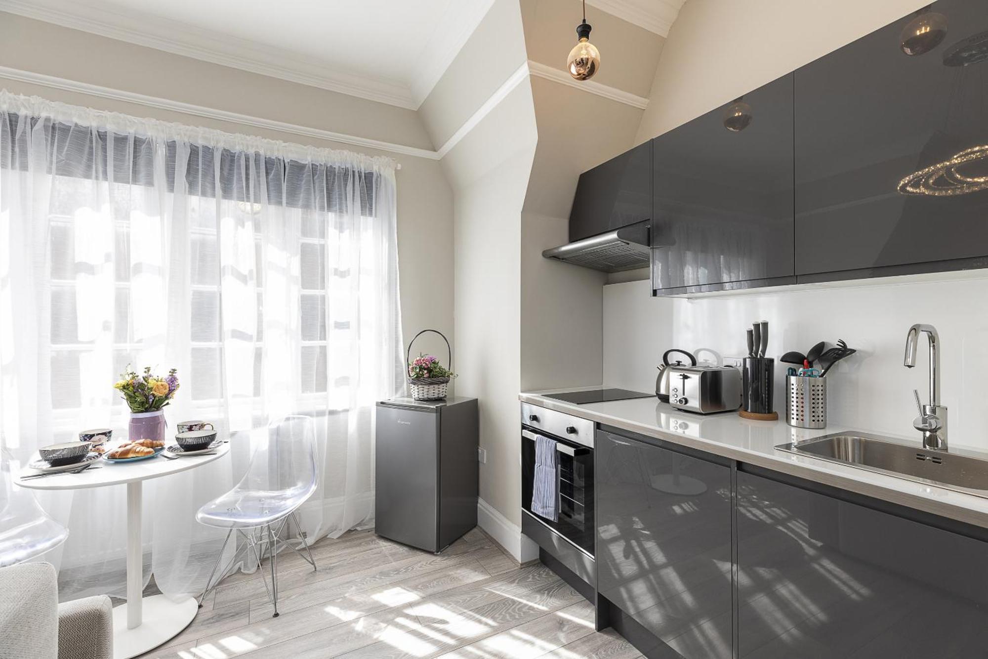 Air Conditioned Apt High St Kensington London Eksteriør bilde