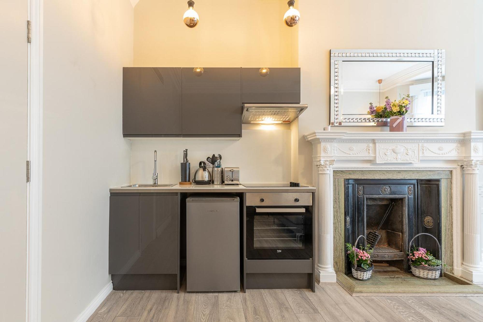 Air Conditioned Apt High St Kensington London Eksteriør bilde